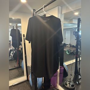 Black Longline Tee w/ side zip